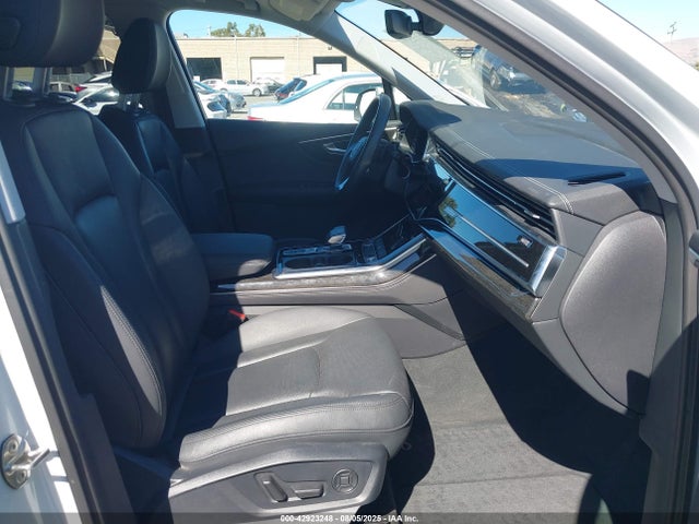 2023 AUDI Q7 WA1LCBF70PD001313 Photo 4