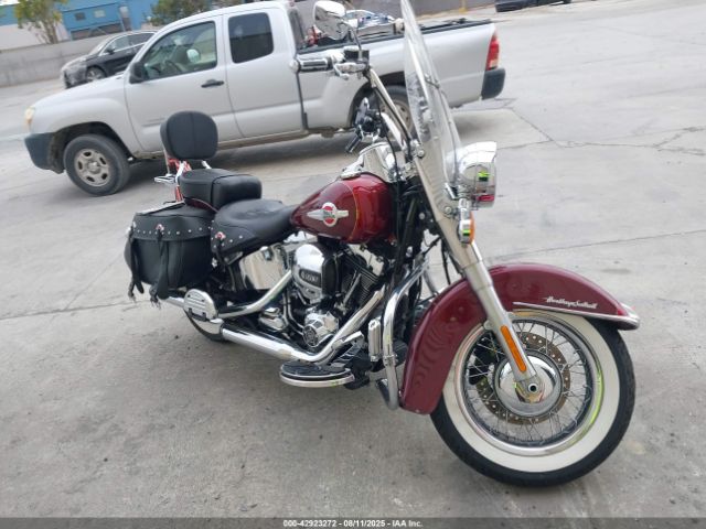 2017 HARLEY-DAVIDSON FLSTC 1HD1BWV3XHB030058