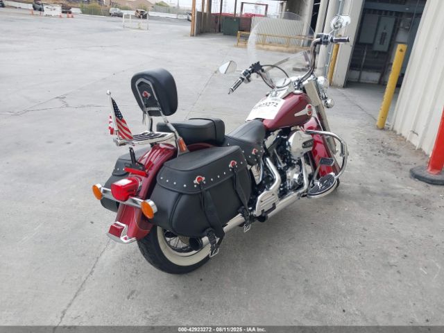 2017 HARLEY-DAVIDSON FLSTC 1HD1BWV3XHB030058 Photo 3