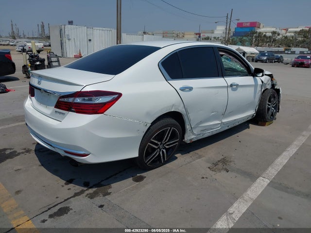 Honda Accord Sport 2017 1HGCR2F53HA041585 Image 4