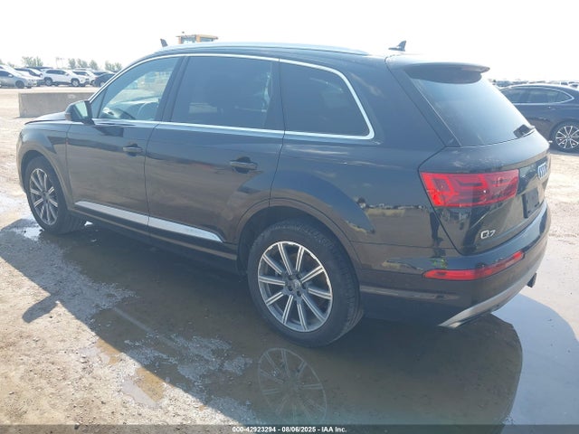 2018 AUDI Q7 WA1VAAF72JD022714 Photo 2