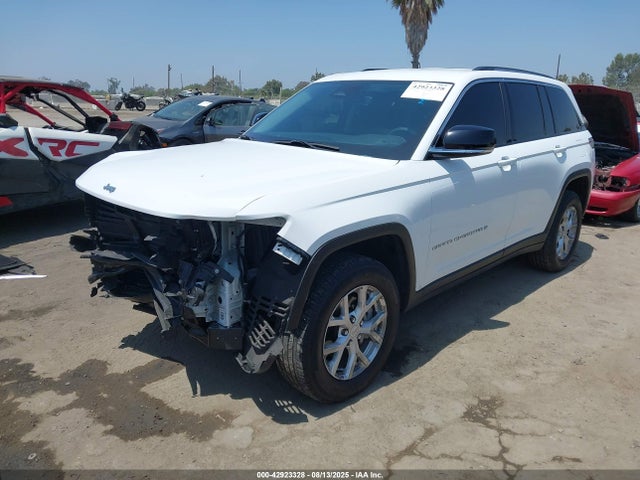 Jeep Grand Cherokee 2023 1C4RJGBG4PC648618 Image 2