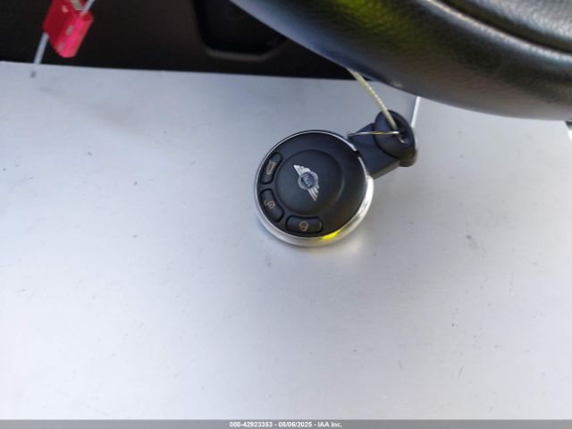 2009 MINI COOPER WMWMF33509TW77258 Photo 10