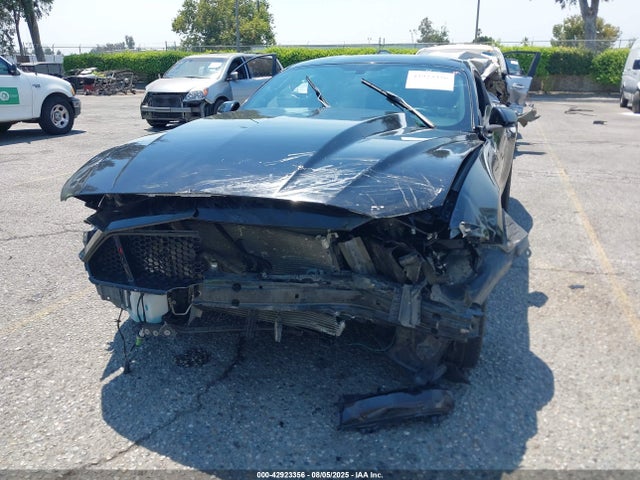 Ford 5.0l 4v premium fuel 2018 1FA6P8CF0J5159633 Image 6