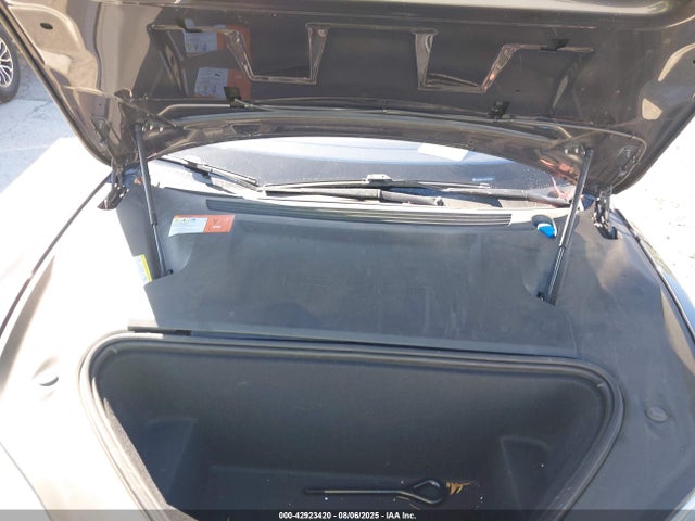 2016 TESLA MODEL S 5YJSA1E17GF153760 Photo 9