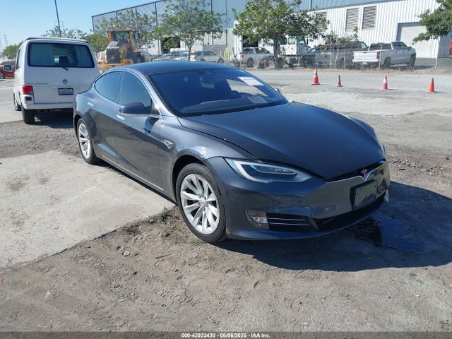 2016 TESLA MODEL S 5YJSA1E17GF153760 Photo 5