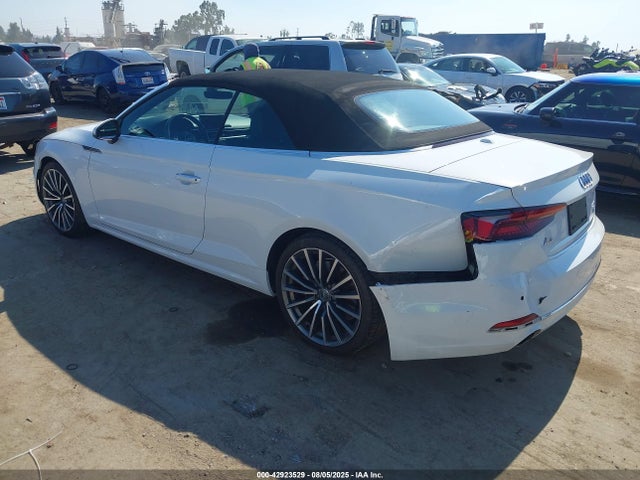 2018 AUDI A5 WAUYNGF54JN005848 Photo 2
