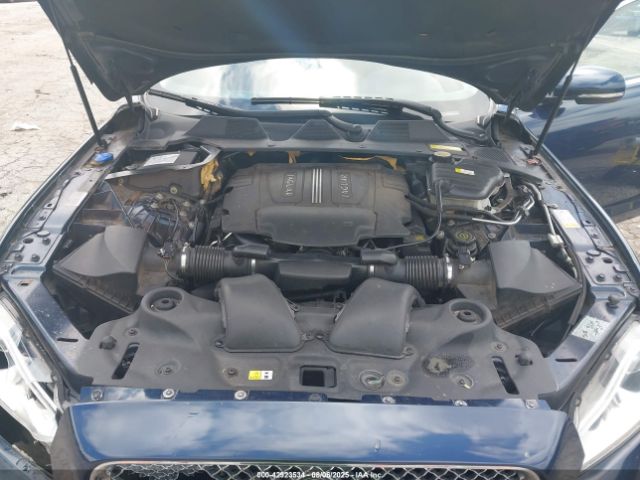 2011 JAGUAR XJ SAJWA2GB4BLV14124 Photo 9