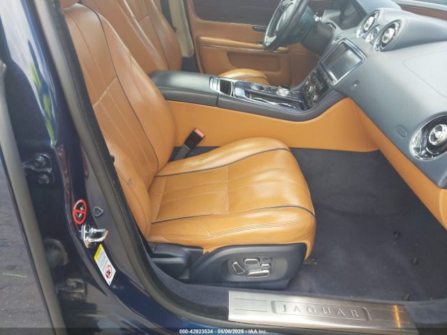 2011 JAGUAR XJ SAJWA2GB4BLV14124 Photo 4