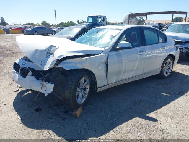 BMW 2016 2016 WBA8E5C57GK388638 Image 2