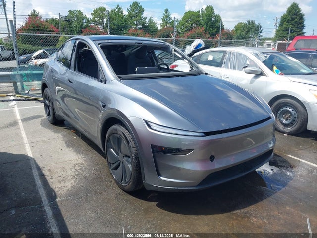 2026 TESLA MODEL Y 7SAYGDEE4TA389676 Photo 0