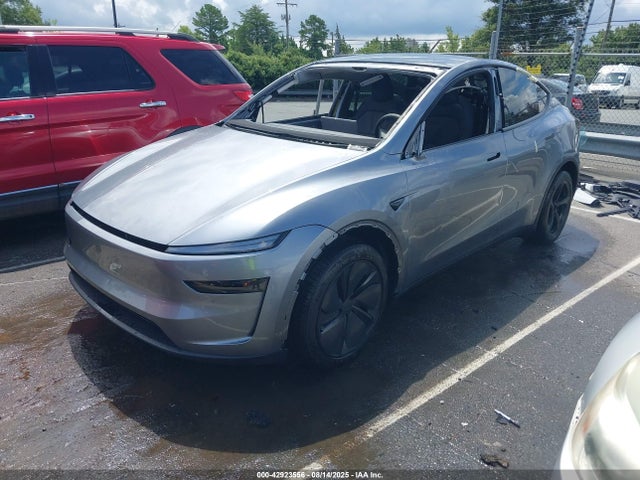 2026 TESLA MODEL Y 7SAYGDEE4TA389676 Photo 1