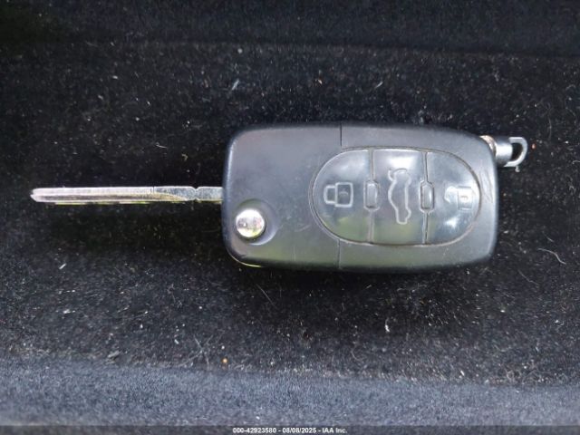 2001 VOLKSWAGEN NEW BEETLE 3VWDC21C71M413235 Photo 10