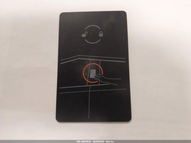 2024 TESLA CYBERTRUCK 7G2CEHEE6RA042814 Photo 10