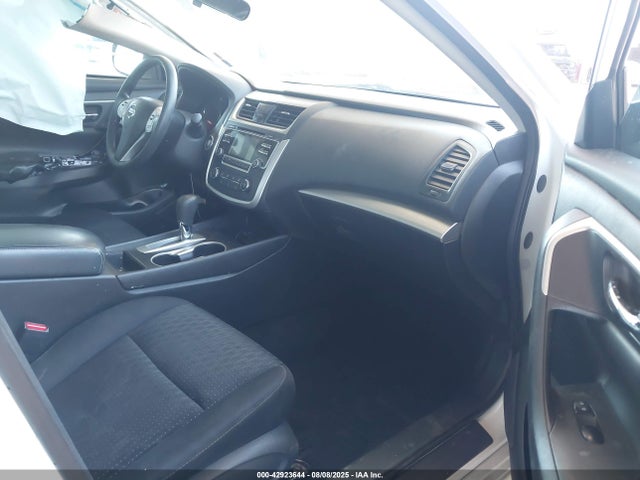 1N4AL3AP4HN334092 Nissan 2017