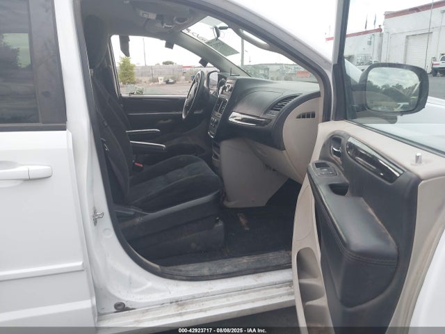 2C4RDGBG2GR122616 Dodge Grand Caravan
