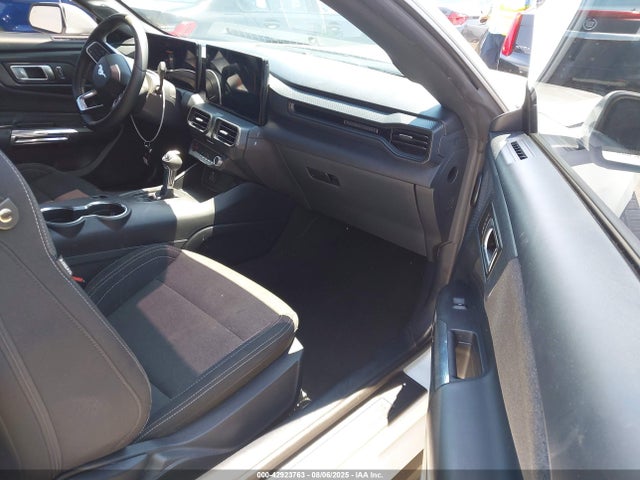 Ford 4v 2024 1FA6P8TH5R5113938 Image 5