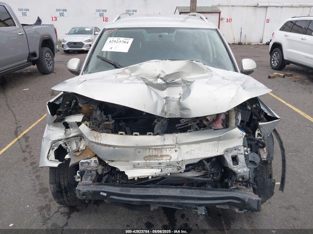 WVGBV3AX6EW587831 Volkswagen 2014