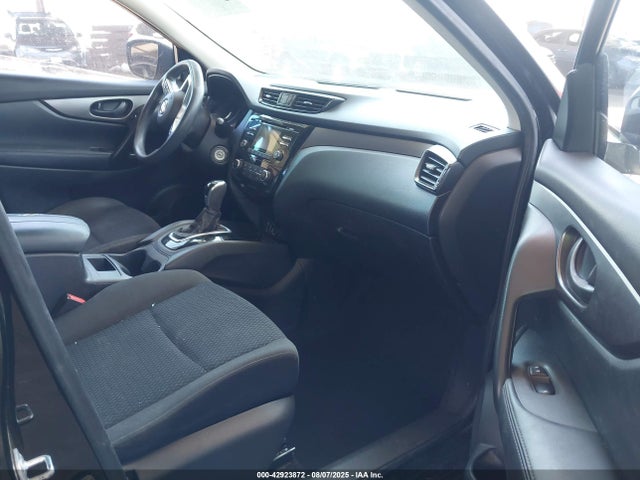JN1BJ1CPXHW000636 Nissan ROGUE SPORT