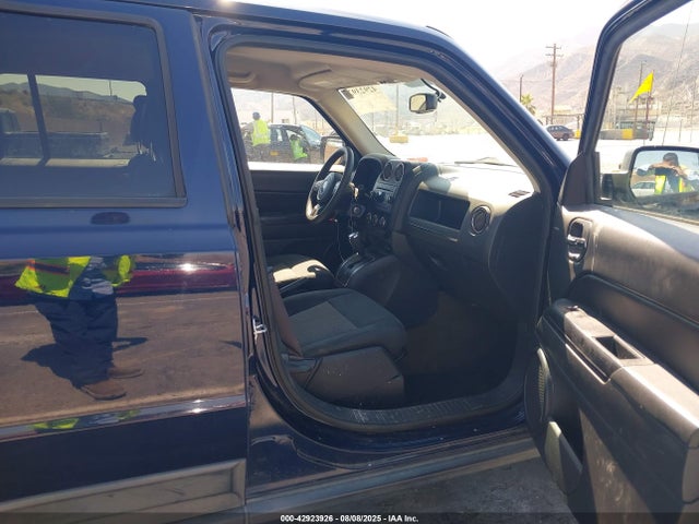 Jeep 2016 2016 1C4NJPBA7GD722179 Image 5