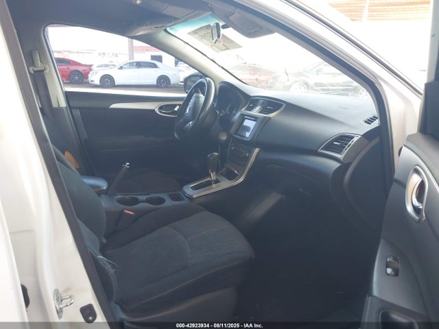 Nissan 2014 2014 3N1AB7AP3EL652935 Image 5