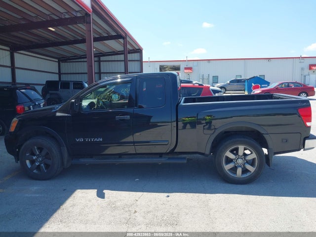 Nissan Titan 2015 1N6BA0CC4FN510775 Image 14