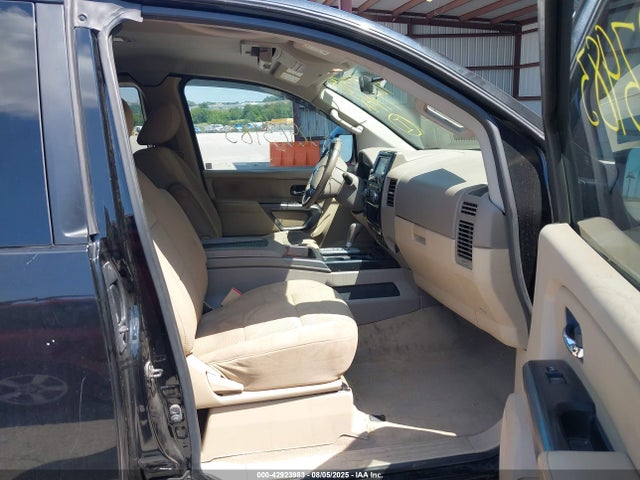 Nissan Titan 2015 1N6BA0CC4FN510775 Image 5