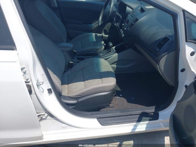 KIA dohc mpi nu 2015 KNAFX4A63F5329140 Image 5
