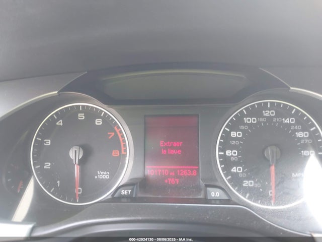 2011 AUDI A4 WAUAFAFL6BN043139 Photo 6