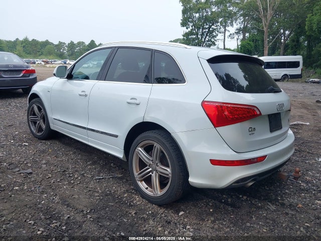 2012 AUDI Q5 WA1DKAFPXCA067462 Photo 2