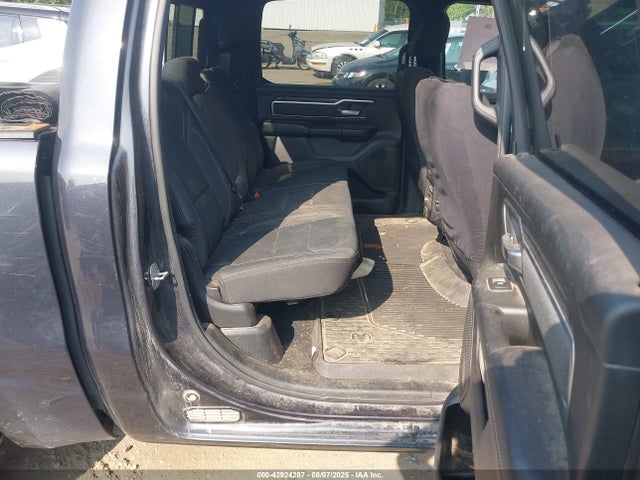 RAM 1500 2019 1C6SRFFT5KN662897 Image 8