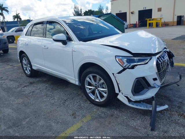 2025 AUDI Q3 WA1DECF34S1020457 Photo 0