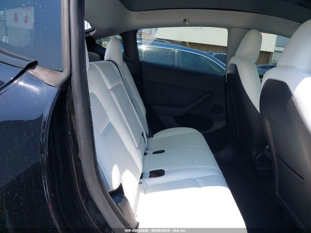 2024 TESLA MODEL Y 7SAYGDED4RF104056 Photo 7