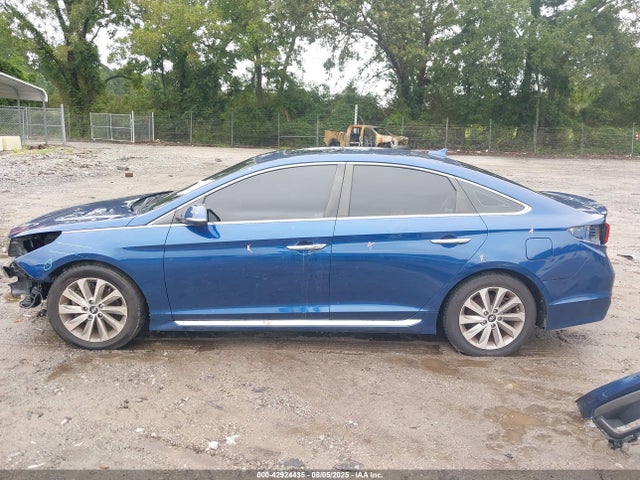 Hyundai 2017 2017 5NPE34AF5HH559405 Image 15