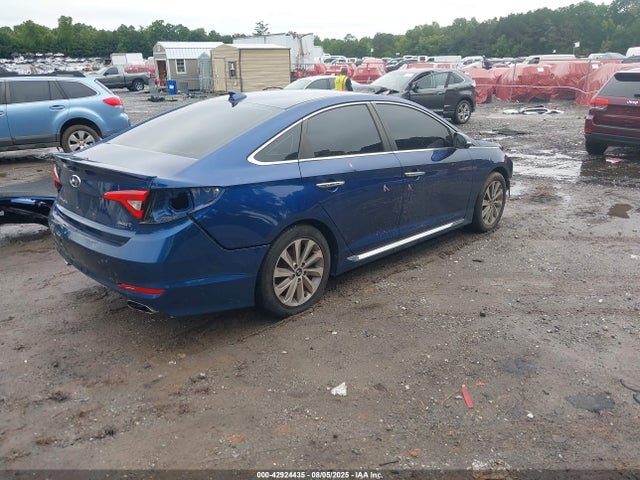 Hyundai 2017 2017 5NPE34AF5HH559405 Image 4