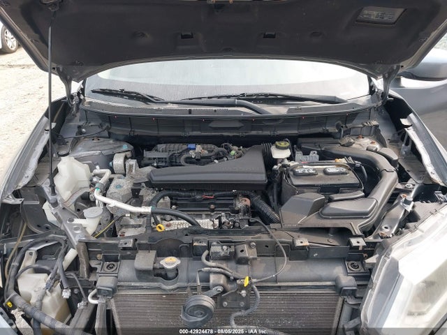 Nissan 2017 2017 KNMAT2MTXHP515862 Image 10