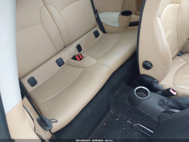 2010 MINI COOPER S CLUBMAN WMWMM3C5XATP75868 Photo 7