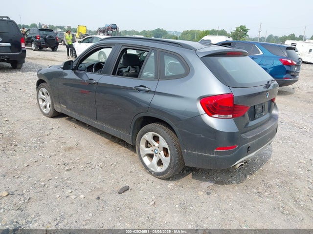 BMW X1 2014 WBAVM5C57EVV92468 Image 3