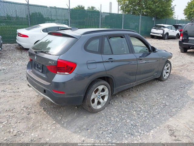 BMW X1 2014 WBAVM5C57EVV92468 Image 4