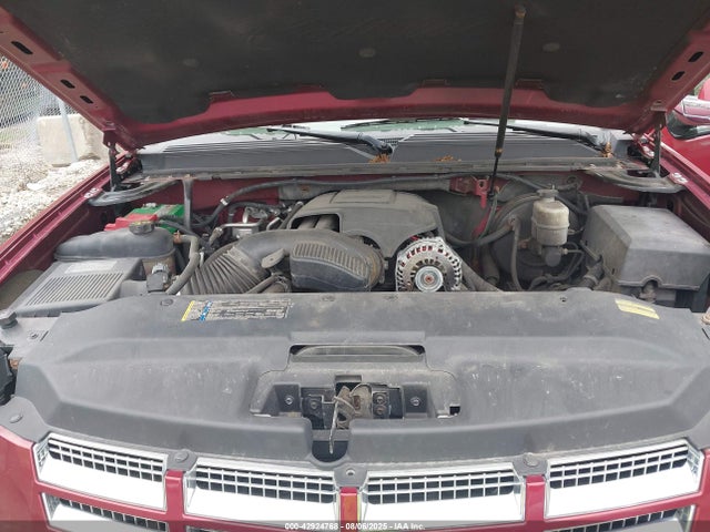 2011 CADILLAC ESCALADE ESV 1GYS4JEF6BR196471 Photo 9