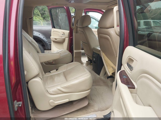 2011 CADILLAC ESCALADE ESV 1GYS4JEF6BR196471 Photo 7