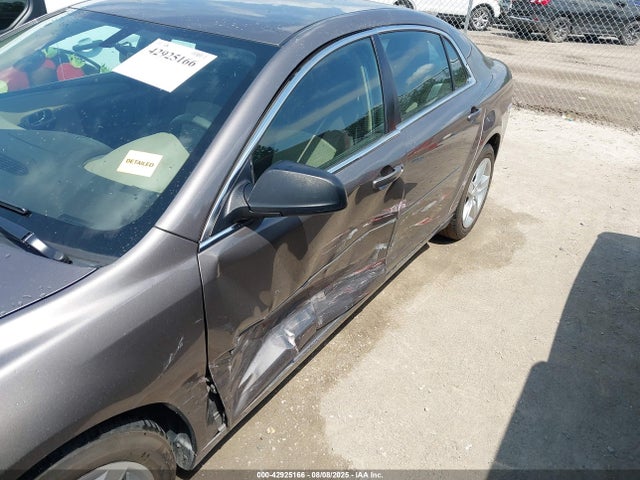 Продажа на аукционе авто 2011 Chevrolet Malibu Ls, vin: 1G1ZB5E12BF111948, номер лота: 42925166