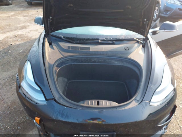 Tesla MODEL 3 2019 5YJ3E1EB0KF384879 Image 10