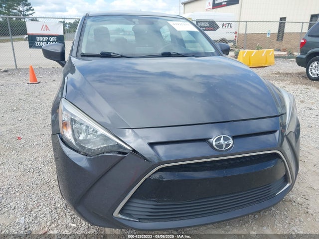 3MYDLBZV0GY101768 Scion p5v