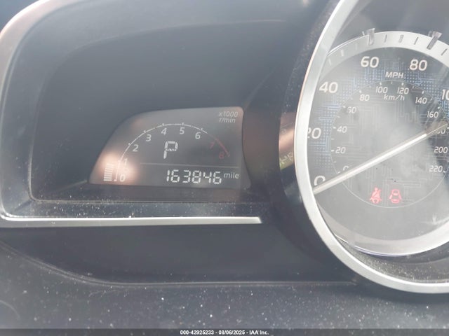 3MYDLBZV0GY101768 Scion p5v