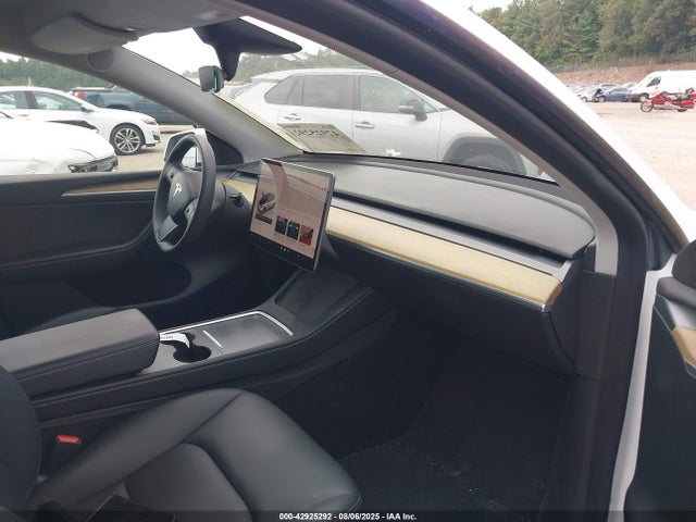 2023 TESLA MODEL Y 7SAYGDEEXPA041595 Photo 4