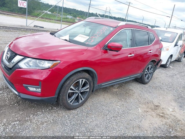 JN8AT2MV0HW003300 Nissan Rogue