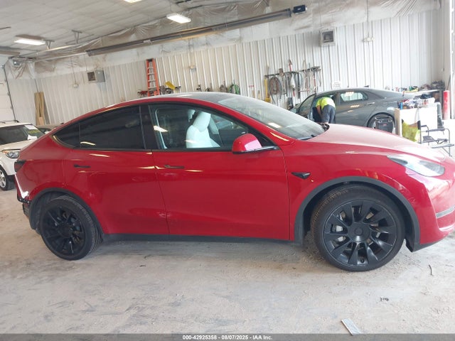 7SAYGDEEXPF847777 Tesla Model Y