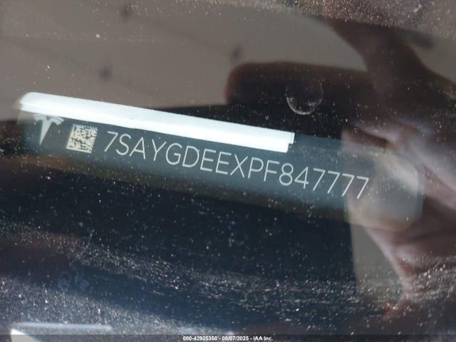 2023 TESLA MODEL Y 7SAYGDEEXPF847777 Photo 8