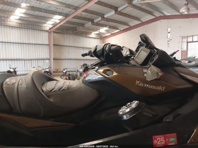 2022 KAWASAKI ULTRA LX KAW70562C222 Photo 4